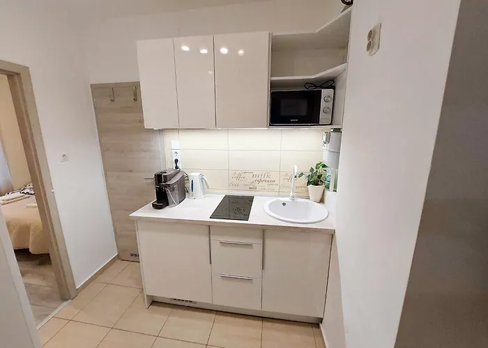 アパート One セゲド